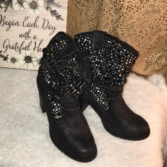 Not Rated Shoes - NOT RATED STUDED ANKLE BOOTS💕💕